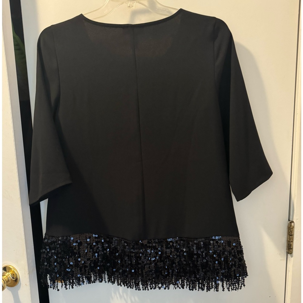 Fun trim top